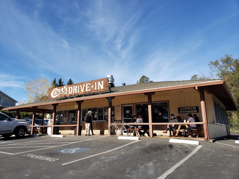 Carr's Drive In, Forestville