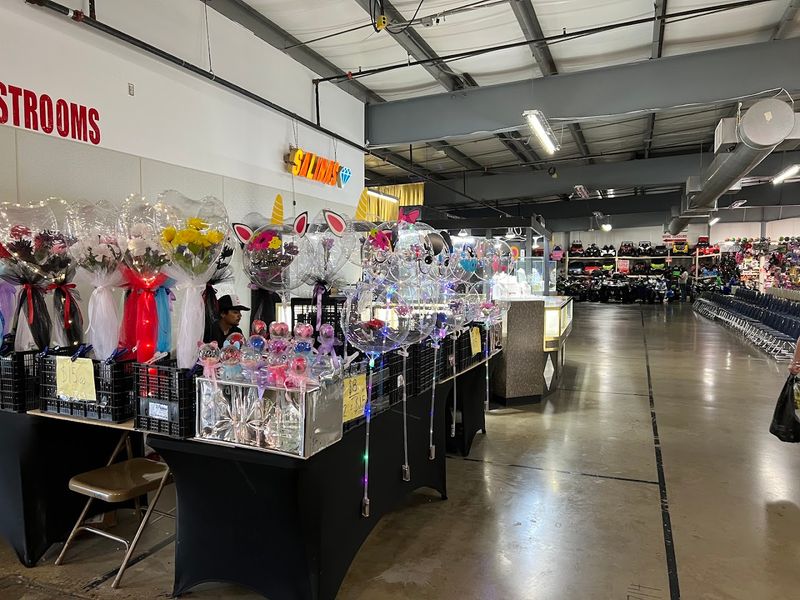 7 Mile Fair