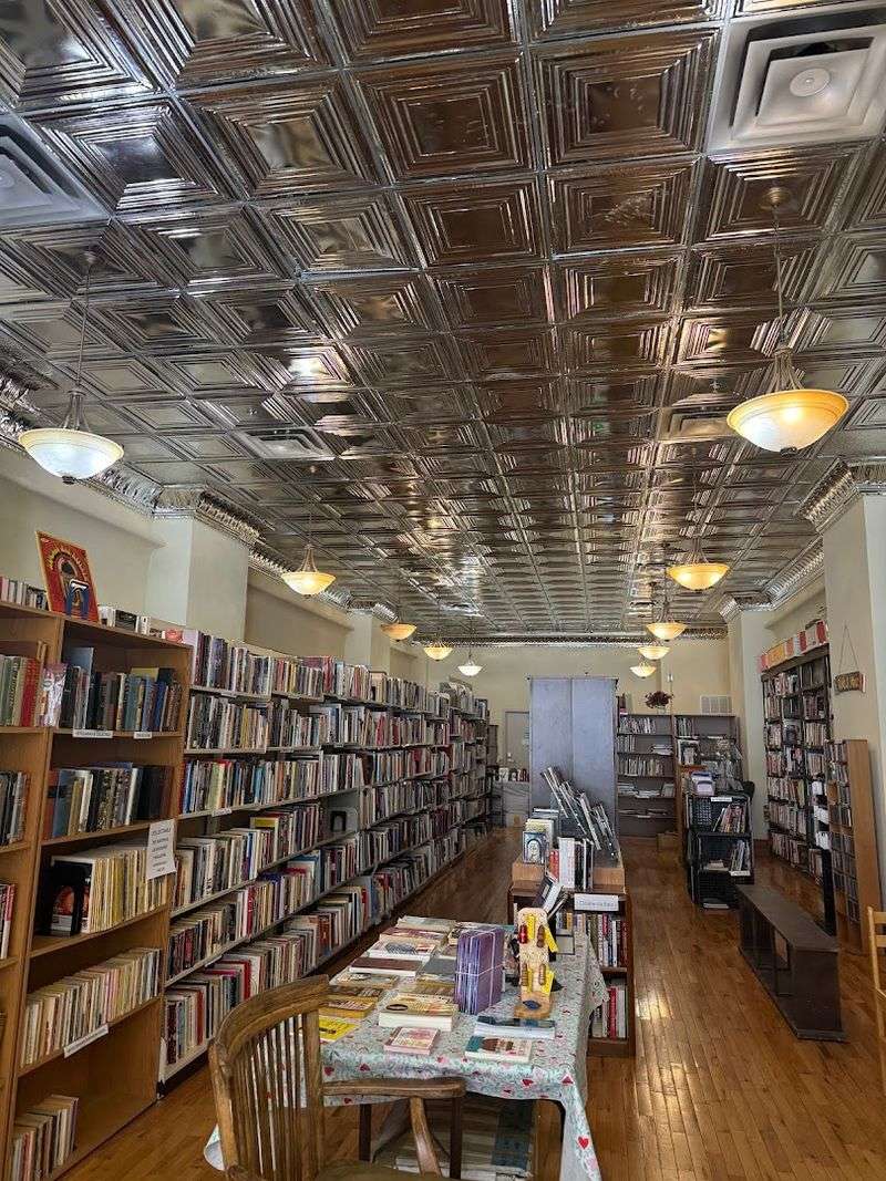 Books & More Bookstore