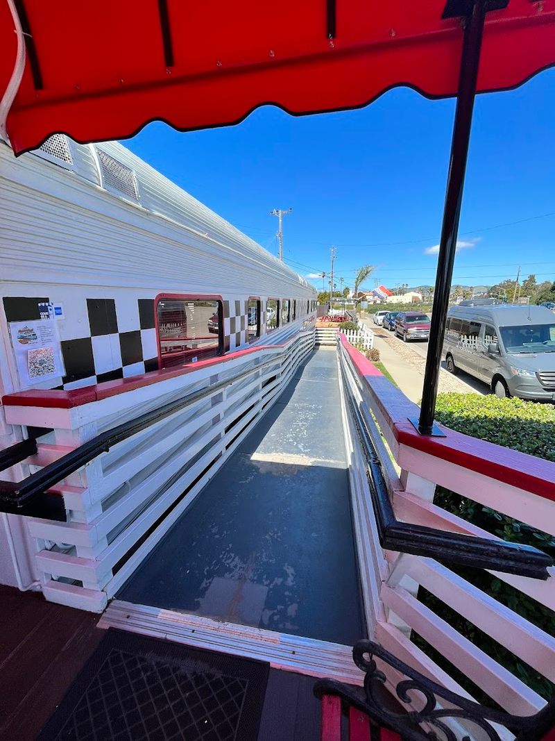 Oceano Lagoon Adds The Drive-Worthy Setting