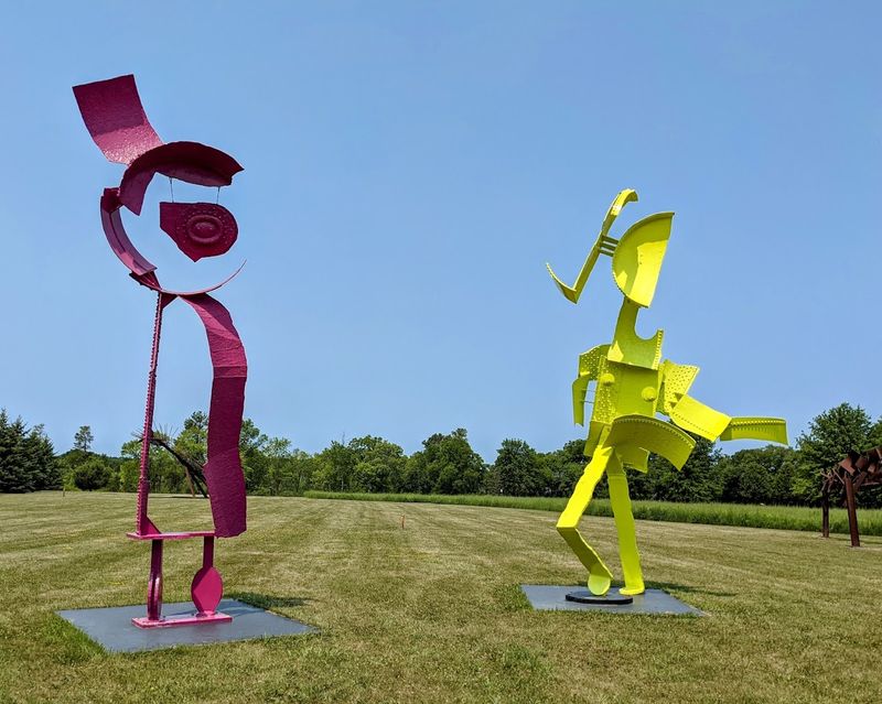 You Never Know What You Will Discover At This Unusual Minnesota Sculpture Park - Decor Hint Over 30 Sculptures From World-Renowned Artists