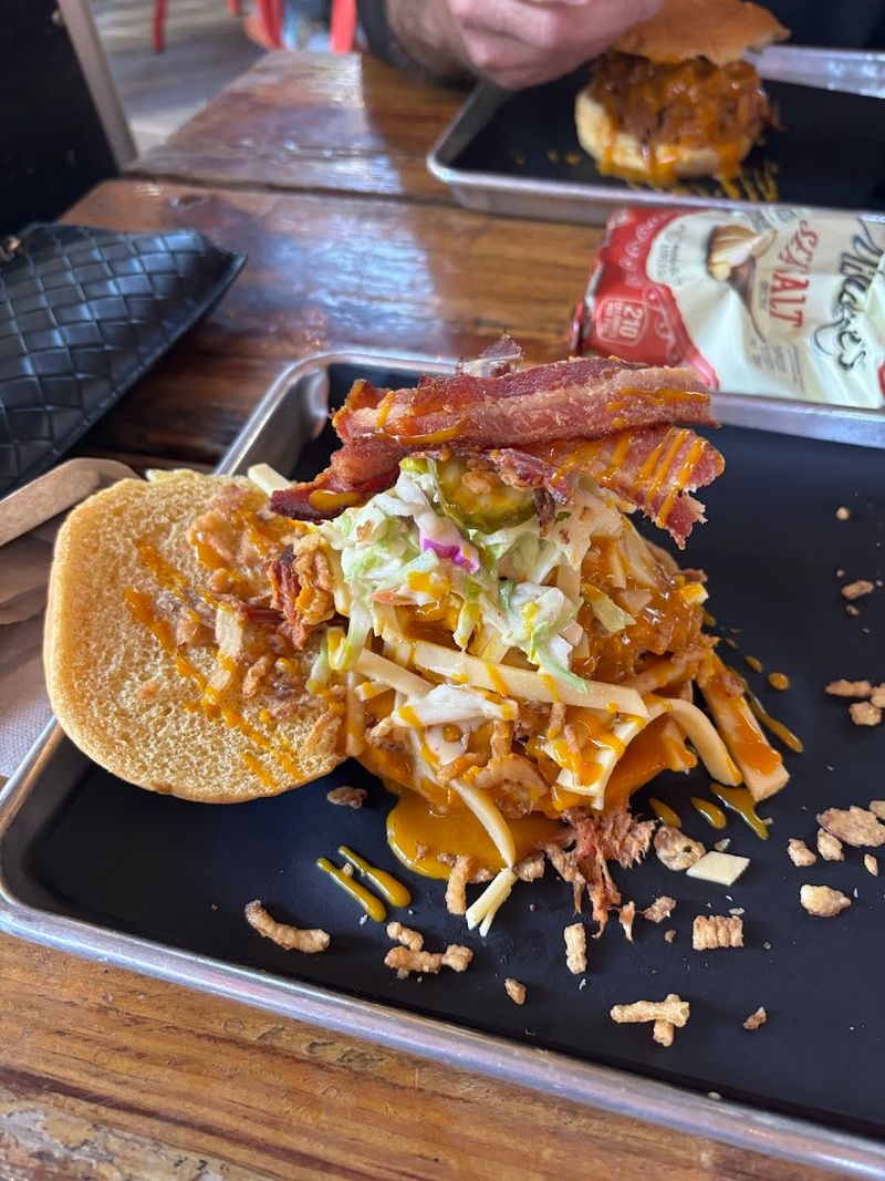 The Tiny Florida General Store With A Huge Reputation For Incredible Sandwiches - Decor Hint The Florida Cracker Sandwich