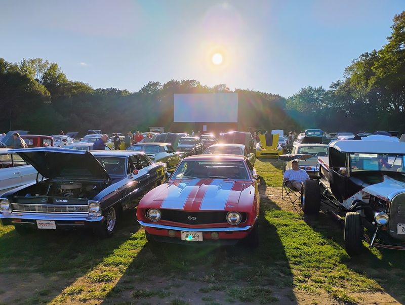 How This Southington Theater Keeps An Old Tradition Alive