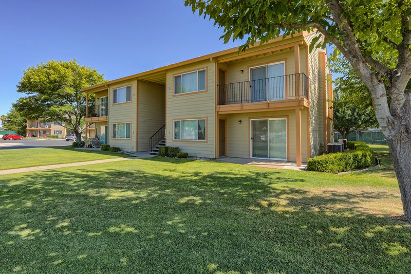 The Overlooked California Town Where Retirement Dreams Start Around $300,000 - Decor Hint Rent Options That Keep Flexibility On The Table