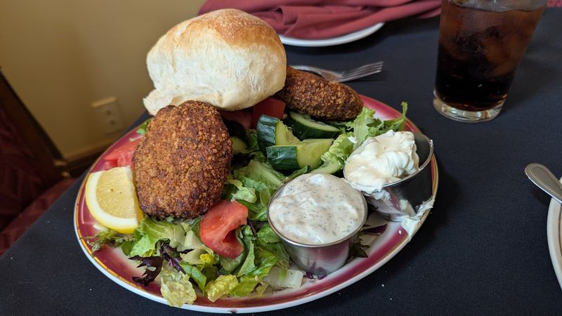 Lunch Service Truly Deserves Its Own Spotlight