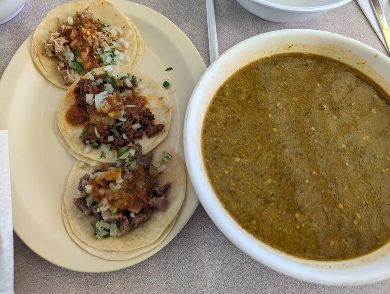 Colorado Has A Cozy Restaurant That Delivers The Kind Of Dining Experience People Come Back For Again And Again - Decor Hint The Green Chile Magic