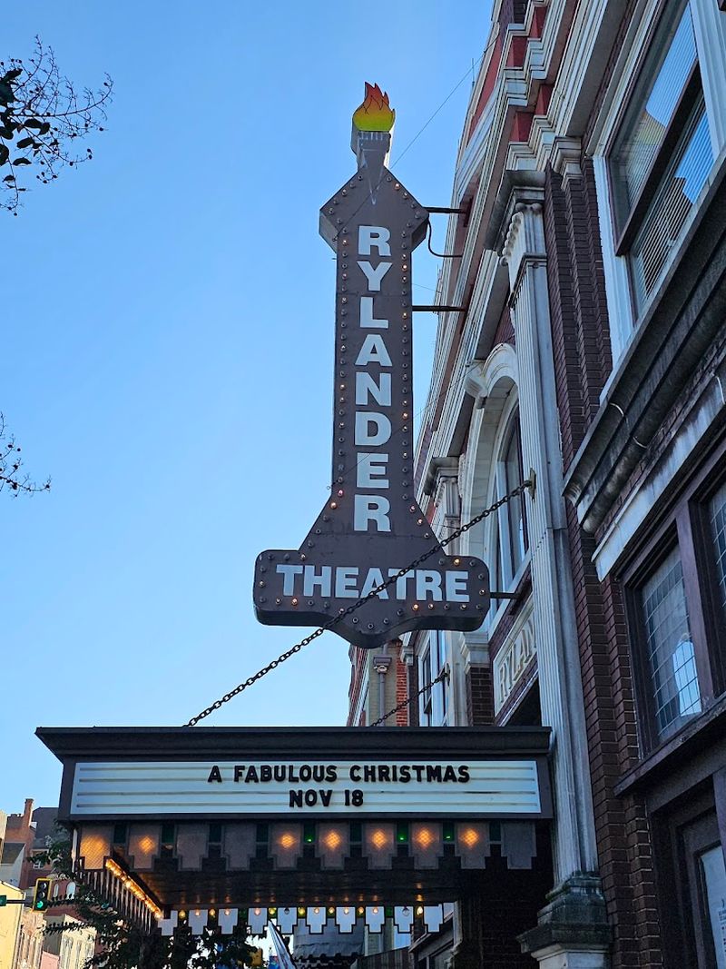 Rylander Theatre: Culture In A Small Town Package