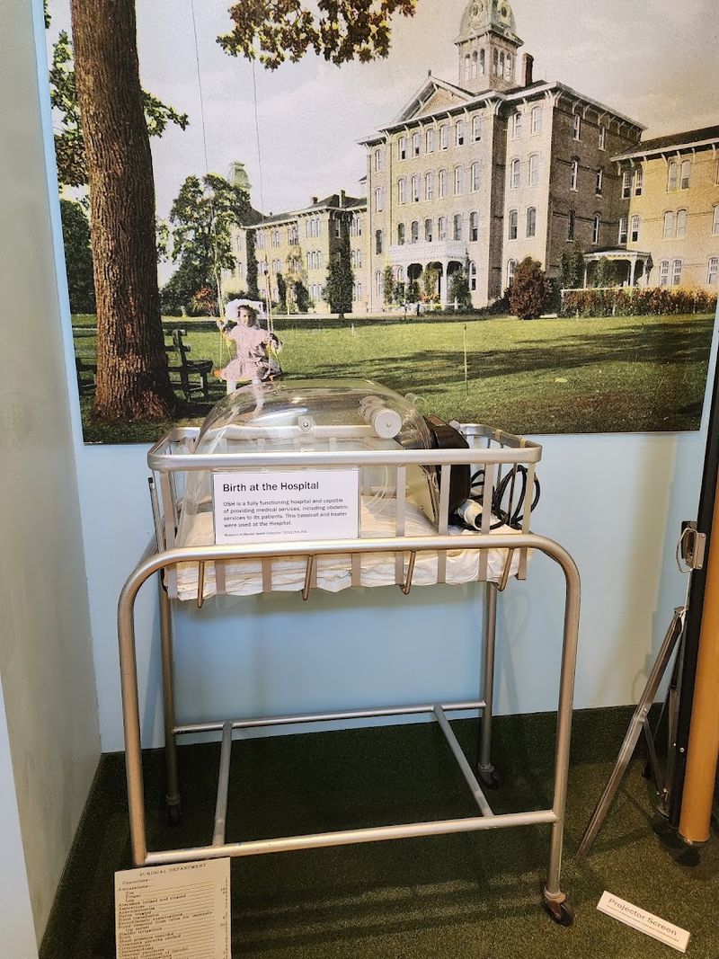 Inside An Abandoned Oregon Asylum Is One Of The State's Most Powerful Museums - Decor Hint The Story Of Mental Healthcare