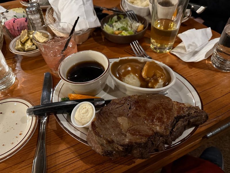 The Legendary Restaurant In Idaho Has The Best Prime Rib In The Mountain West - Decor Hint The Pride Of The Inn