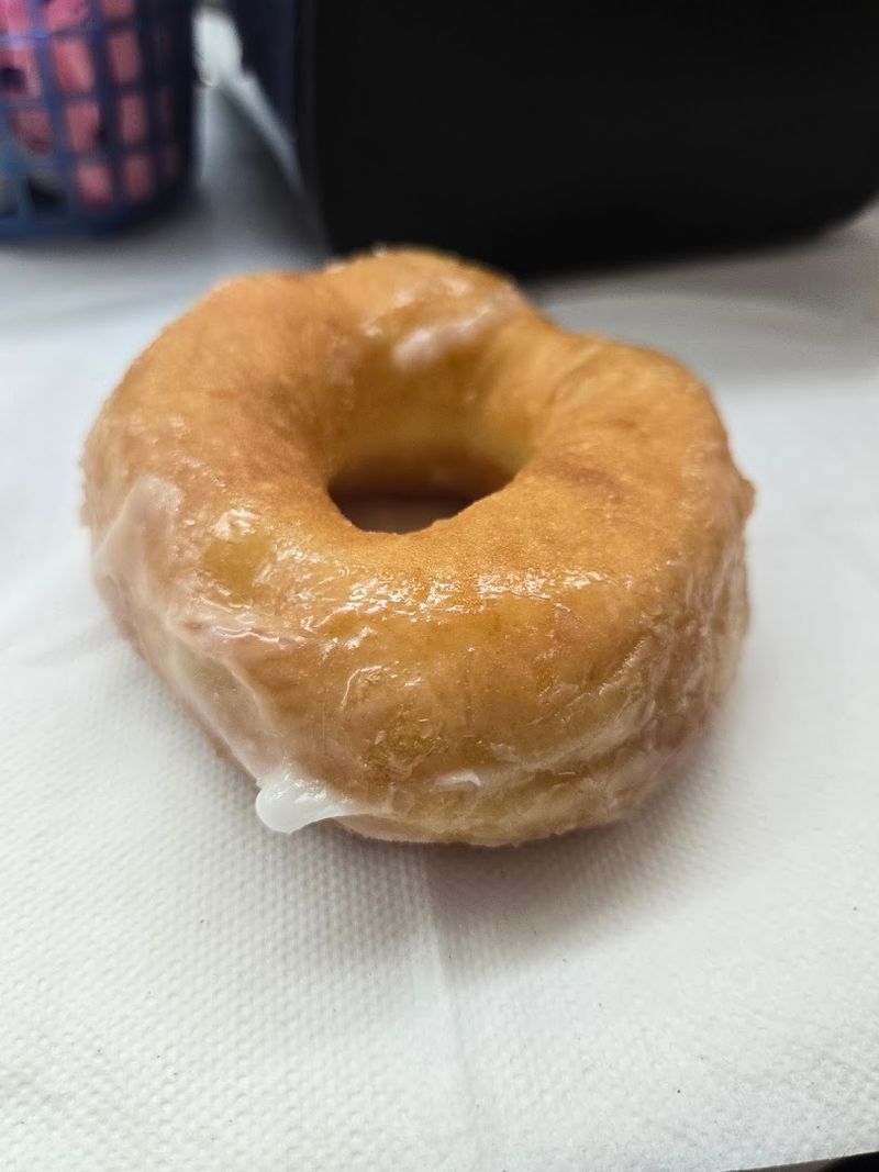 This Small North Carolina Donut Shop Has Made-From-Scratch Donuts Known Around The World - Decor Hint Only One Donut On The Menu