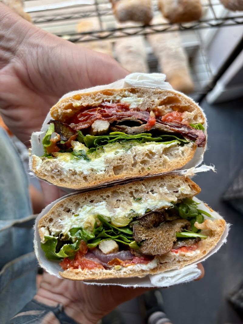This Small Kentucky Town Is Gaining Attention For One Incredible Croissant - Decor Hint The Breakfast Sandwich Worth Waking Up Early For