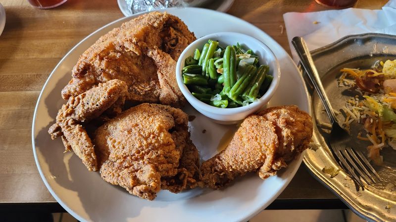 The Chicken Fried Steak At This Homey Diner In Kentucky Is Out-Of-This-World Delicious - Decor Hint Scratch-Made Southern Comfort Food