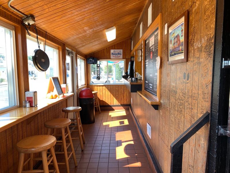 This No-Frills Connecticut Restaurant Is Winning Fans With Its Legendary Hot Dogs - Decor Hint The Atmosphere Is Refreshingly Unpretentious