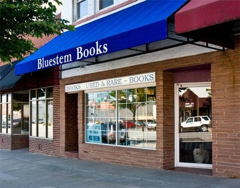 Bluestem Books, Lincolm