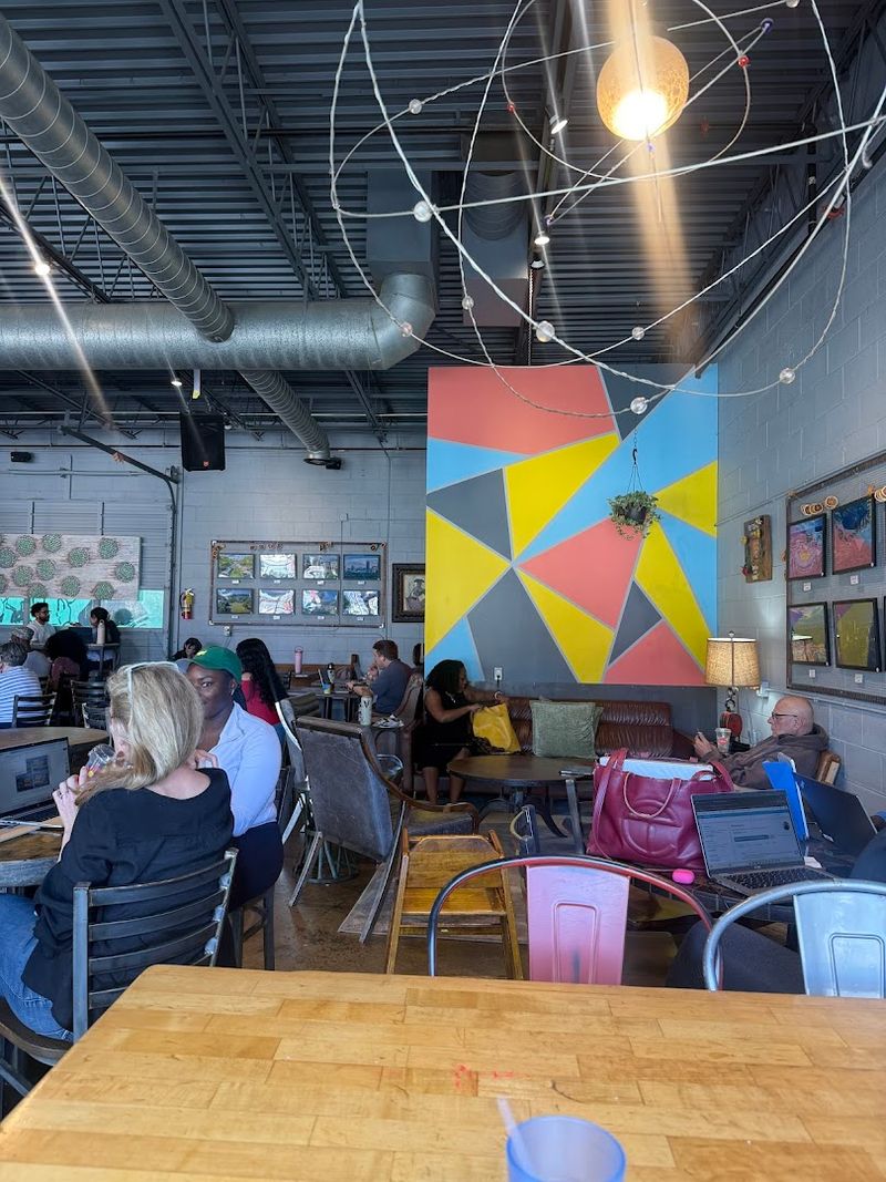 Plenty of Outlets for Remote Workers and Students