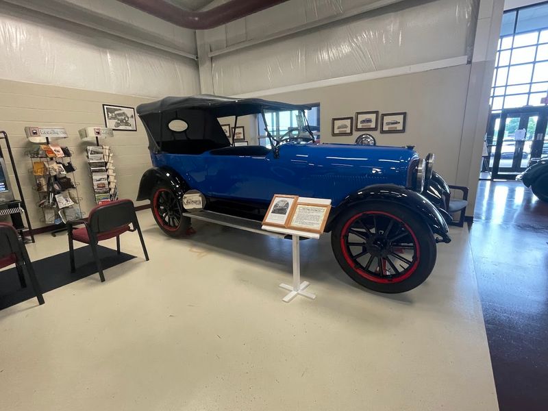 Smaller Exhibits Featuring Vintage Tools, Magazines, And Multimedia Displays