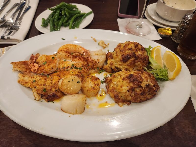 The Crab Cake That Started Every Conversation