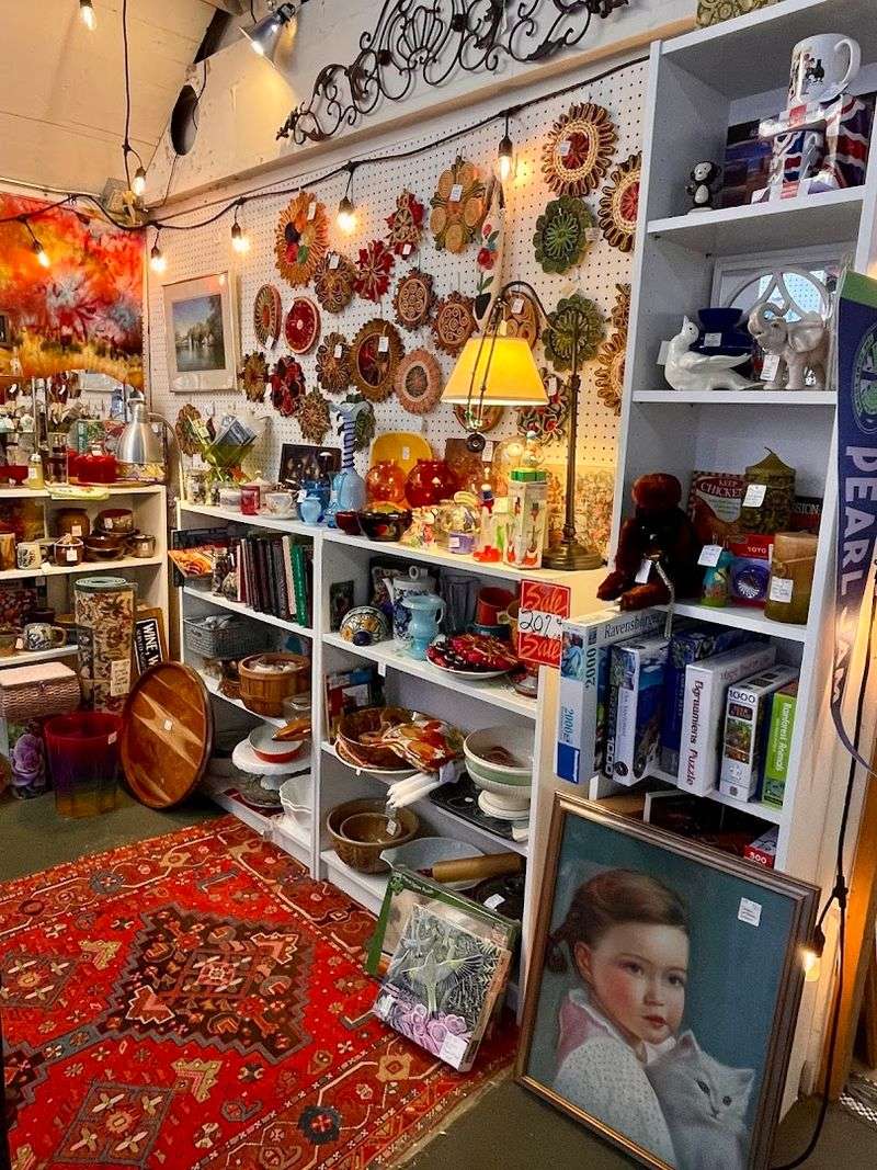 It's More Than Simple Thrifting