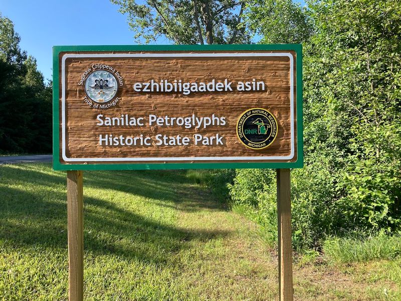 The Ancient Petroglyphs At The End Of This One Mile Michigan Hike Are Worth Every Single Step It Takes To Get There - Decor Hint Guides Who Change Everything