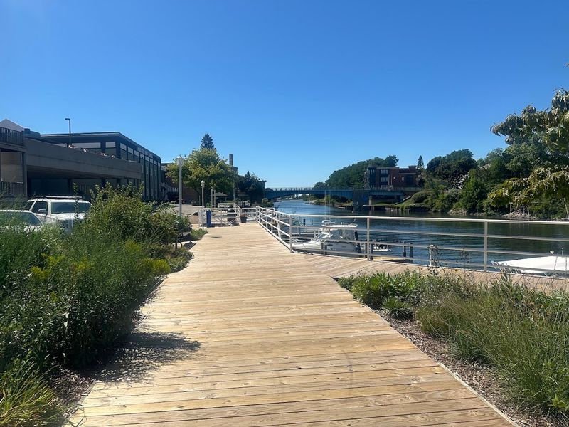 Best Times To Visit The Path