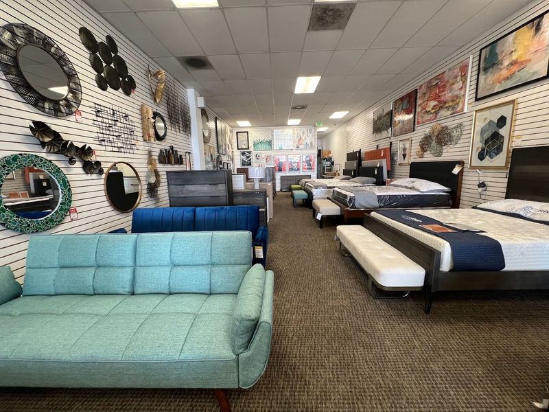 These 11 Southern California Thrift Stores Will Blow Your Mind, If You Love Vintage Finds - Decor Hint Revivals Stores, Palm Springs and Palm Desert