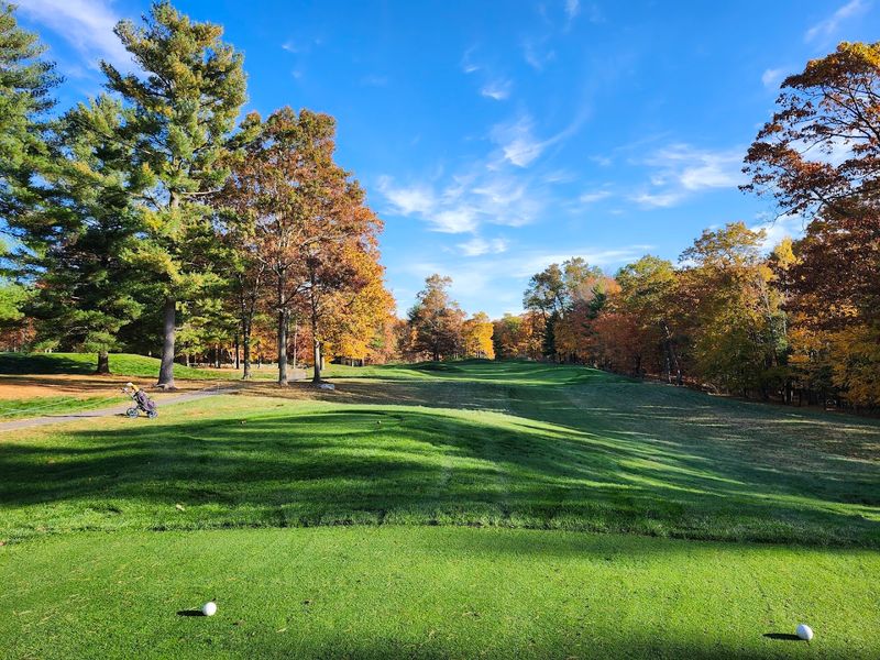 The Charming Connecticut Small Town Where Slow Living Still Exists - Decor Hint The Slow Weekend Pace That Recharges You