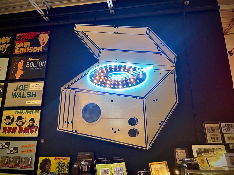 Interactive Displays That Bring History To Life