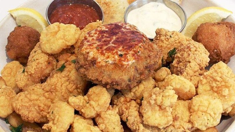 Crab Cakes That Hold Their Own