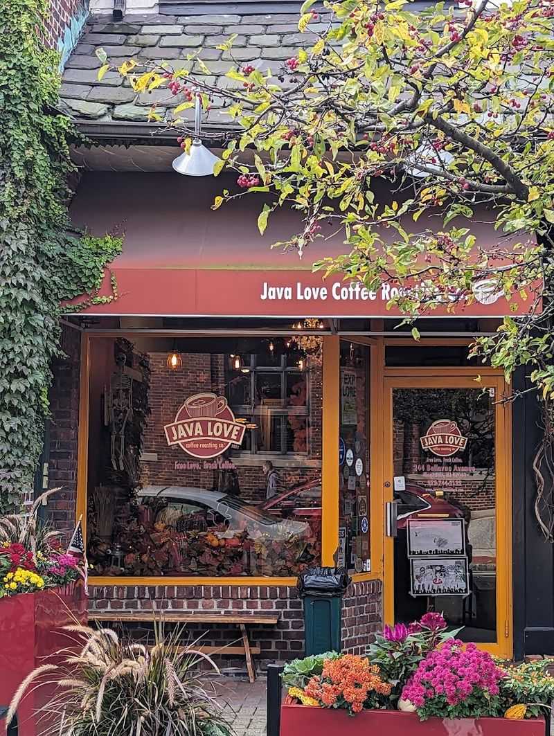 These New Jersey Coffee Shops Make Working Remotely Way More Enjoyable - Decor Hint Java Love Coffee Roasting Company, Montclair