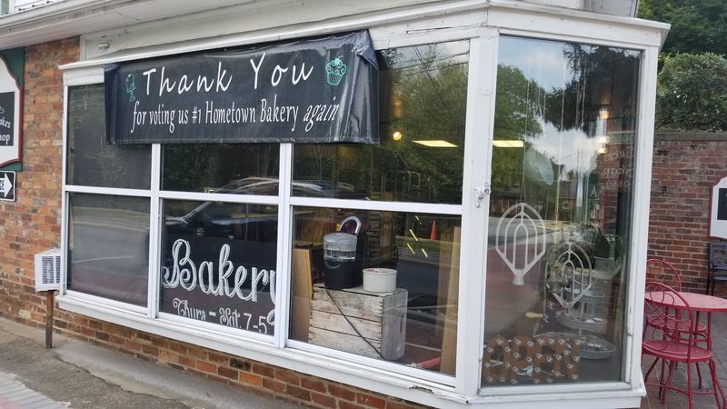 The Beloved Danish Bakery In North Carolina That's Worth The Drive From Anywhere - Decor Hint Macarons and Cookie Sandwiches
