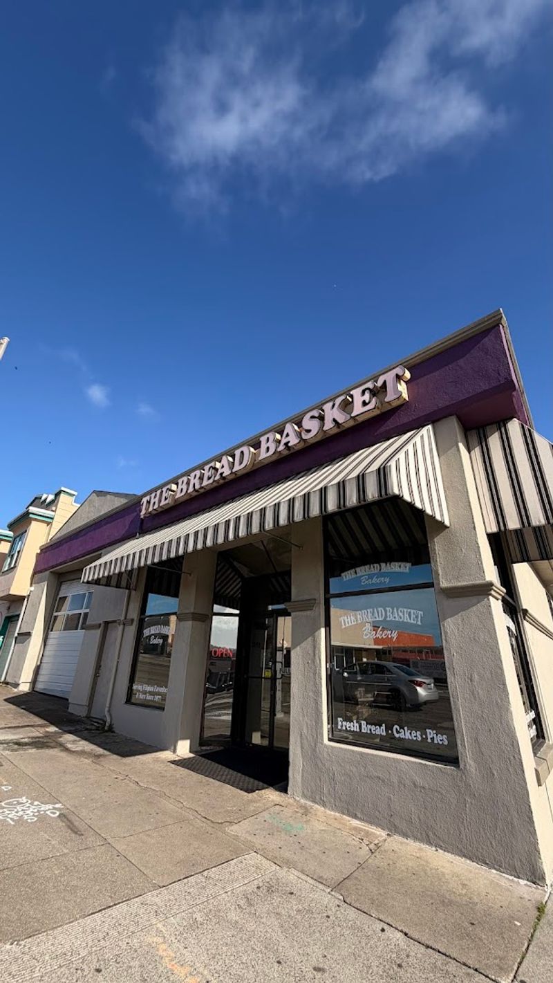Bread Basket Bakery, Daly City