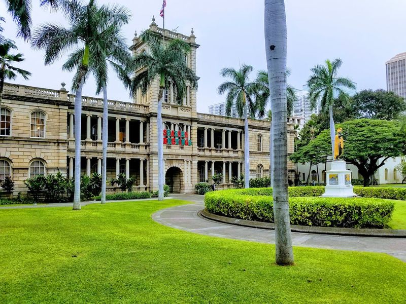 Iolani Palace