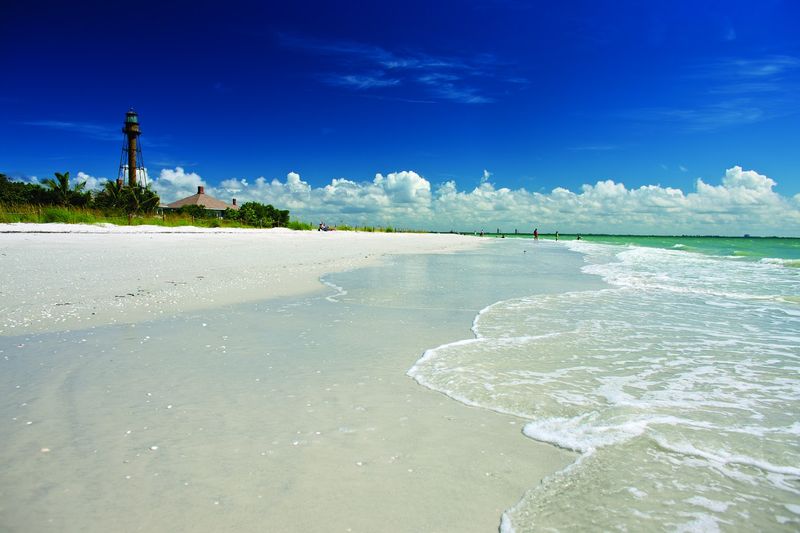 Lighthouse Beach Park