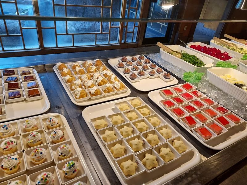 Crazy Buffet & Grill, West Palm Beach
