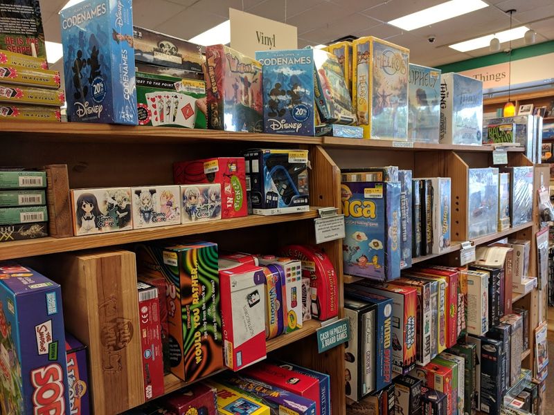 This Enormous Kentucky Bookstore In Louisville Lets You Load Your Cart With Books Starting At Just $1 - Decor Hint Board Games And Video Games At Surprisingly Low Prices