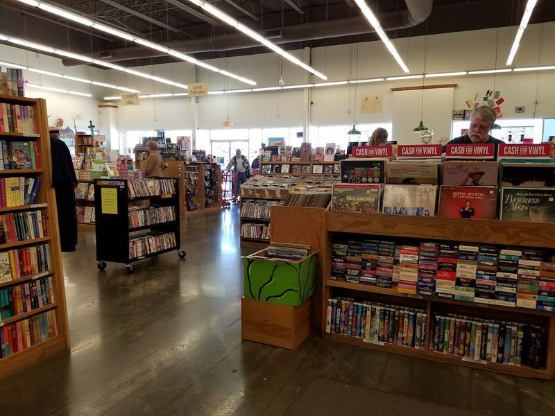 This Enormous Kentucky Bookstore In Louisville Lets You Load Your Cart With Books Starting At Just $1 - Decor Hint Local Author Events That Build Community