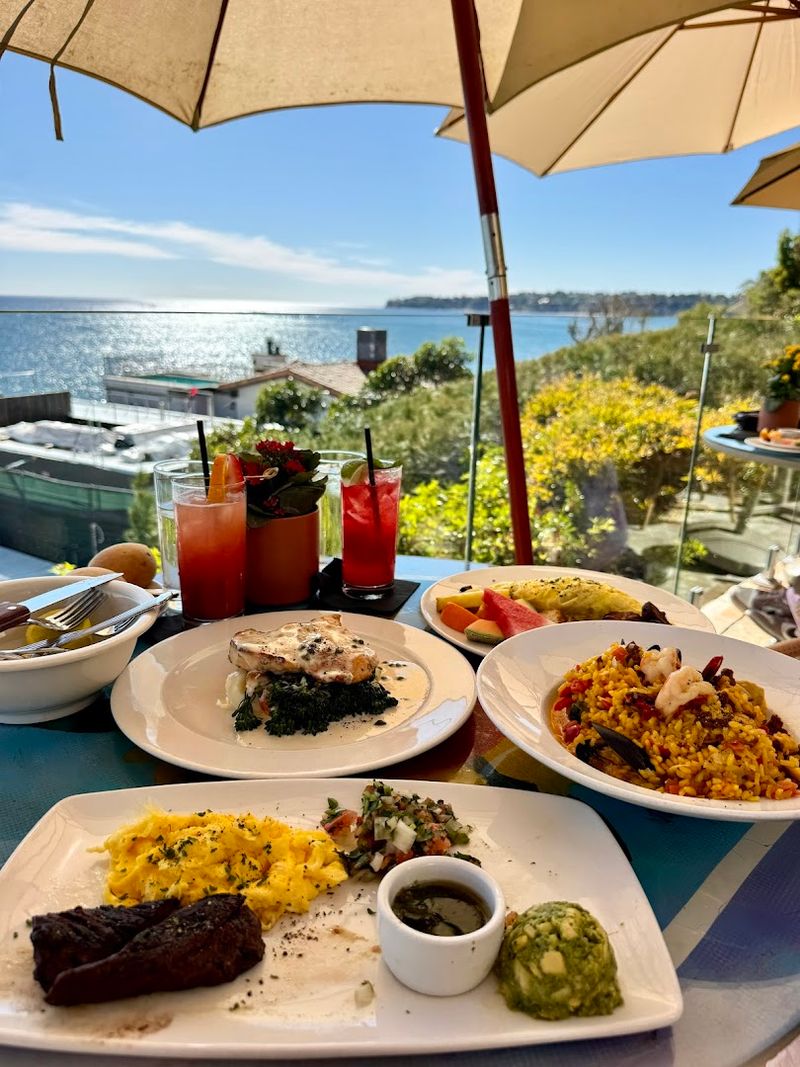Geoffrey's Malibu, Malibu