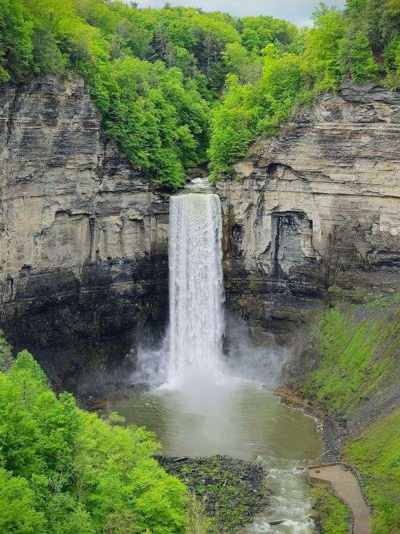 12 Beautiful Places In New York State For Summer Travel Inspiration - Decor Hint Taughannock Falls Overlook
