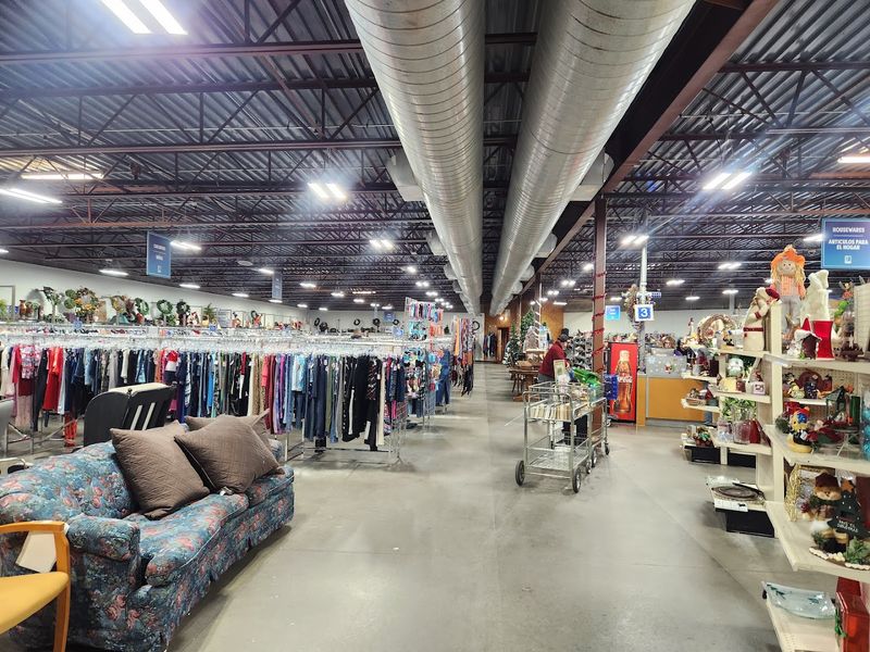 A Clean And Organized Store That Makes Shopping Comfortable