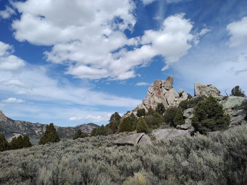 These 9 Incredible Idaho Hikes Only Get Better And More Beautiful With Every Step - Decor Hint City Of Rocks