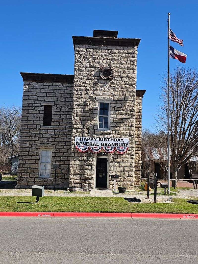 Hood County Old Jail Museum