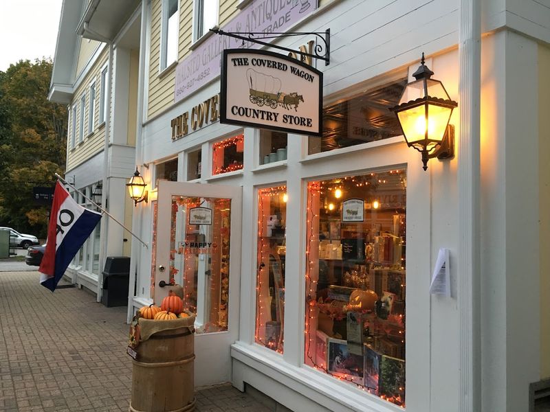 The Covered Wagon Country Store, Kent