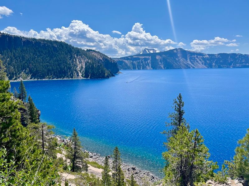 Cleetwood Cove Trail, At Crater Lake National Park