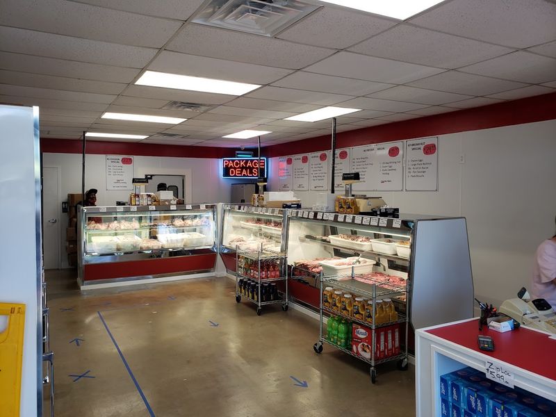 These 15 Georgia Groceries Bring Back The Golden Age Of Quality Meat - Decor Hint Discount Meat Market