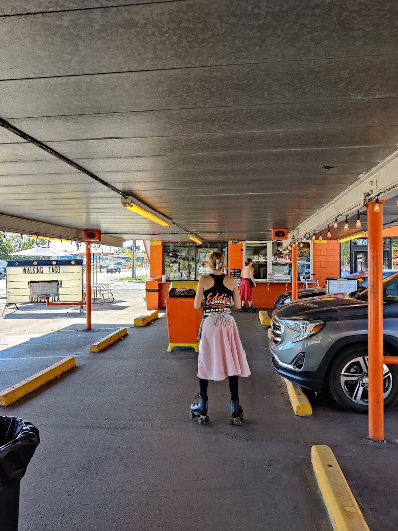 Roller Skate Carhops Still Exist