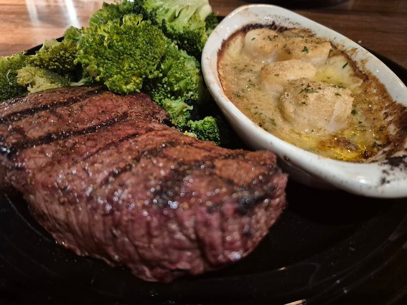 8 Unassuming Steakhouses In Connecticut Locals Don't Want Everyone To Know About - Decor Hint Chuck's Steak House, Rocky Hill