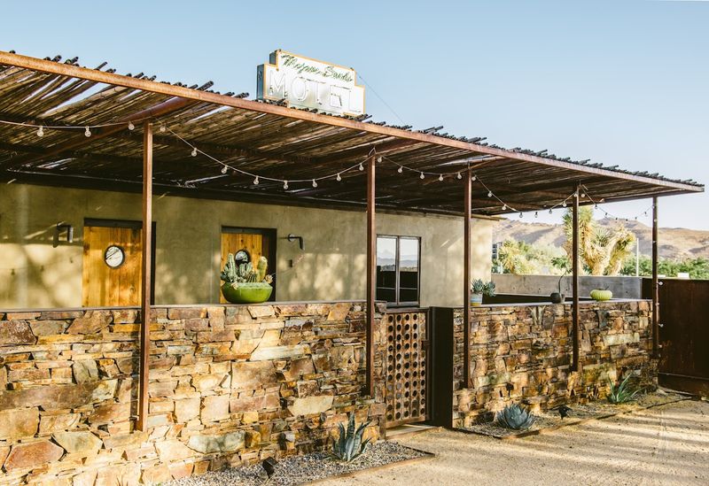 Mojave Sands Motel, Joshua Tree