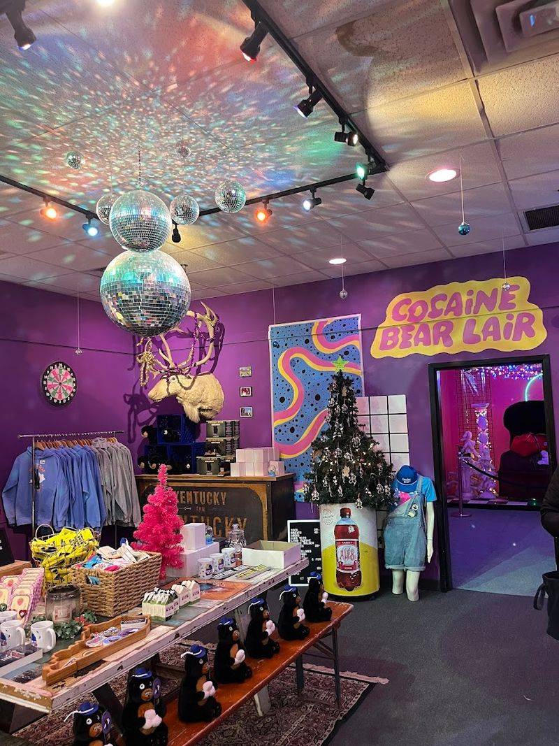 The Gift Shop And Keepsake Shopping