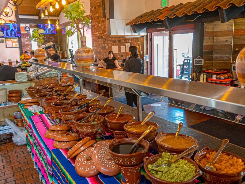 Los Moles, Emeryville, San Rafael, El Cerrito