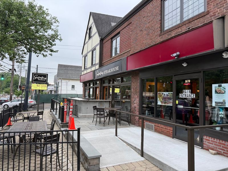 8 Unassuming Steakhouses In Connecticut Locals Don't Want Everyone To Know About - Decor Hint Salvatore's Steakhouse, Hamden